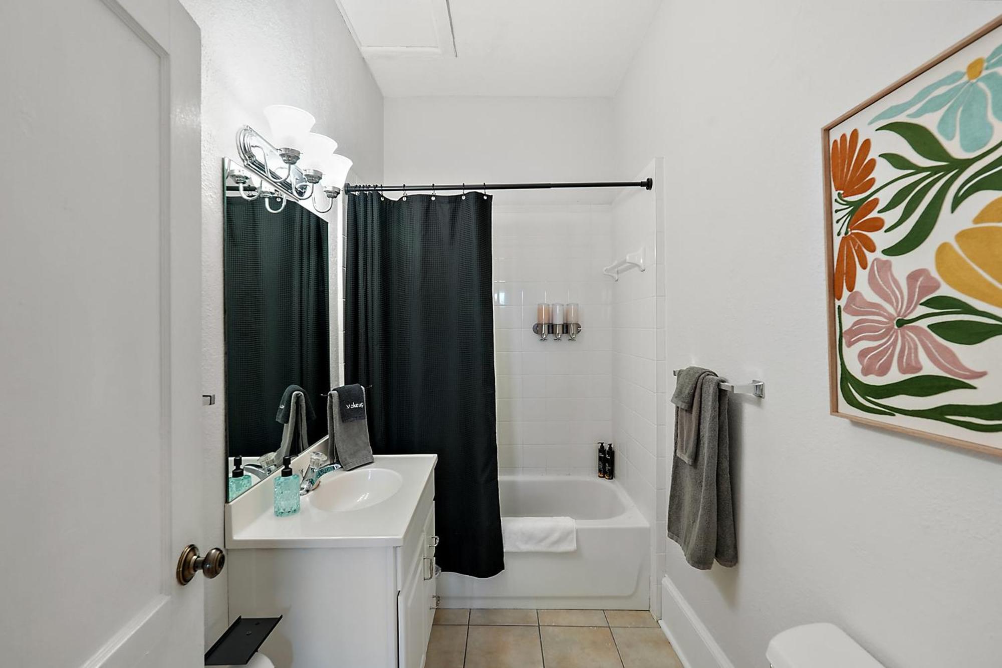 Downtown Den-King Bed~Heart Of Eustis~Queen Sleeper~Upstairs~Bright & Happy Zewnętrze zdjęcie